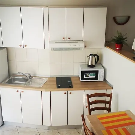 Apartament Ivan *