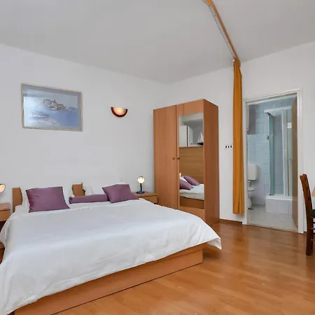 Ivan Apartament Makarska